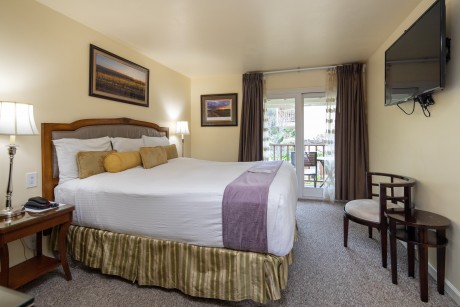 Welcome To Vendange Carmel Inn & Suites - King Room